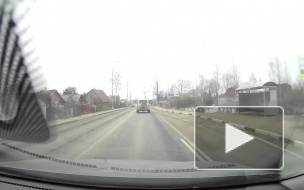 Видео: в Большой Ижоре пьяный вобитель без прав убегал от сотрудников ГИБДД