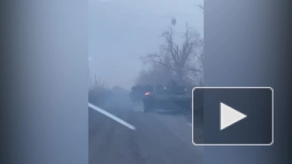 СМИ Украины публикуют видео ухода из Авдеевки поврежденной бронетехники ВСУ