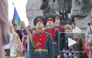 Десантников поздравили с днем ВДВ и назвали элитой армии: "быть там, где тяжело и где нужно спасать страну"