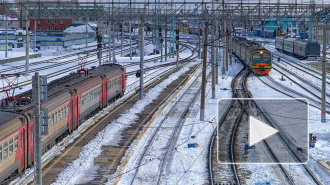 Самостоятельный первоклассник из Петербурга прокатился на электричке после школы