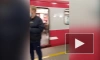 На "красной" линии метрополитена Петербурга произошел сбой в движении поездов