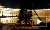 Видео: как демонтировали елку на Дворцовой площади