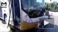 Видео из Египта: Рядом с туристическим автобусом около п...