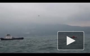 Водолазы нашли сильно поврежденный фюзеляж Ту-154 и нескольких погибших