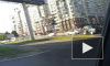 В Приморском столкнулись такси и черный "Медреседес"