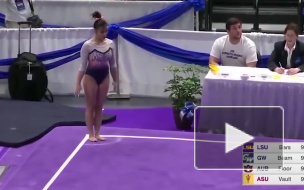 Видео не для слабонервных: гимнастка сломала обе ноги при приземлении