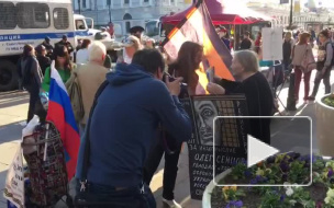 В Петербурге на митинге в поддержку Сенцова задержали всех участников 