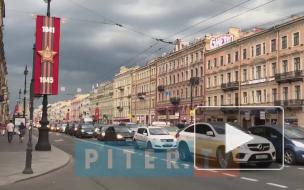 Из-за репетиции Парада Победы в центре Петербурга собрались пробки