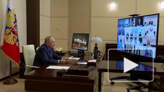 Путин поручил избавиться от унизительных процедур в соцсфере