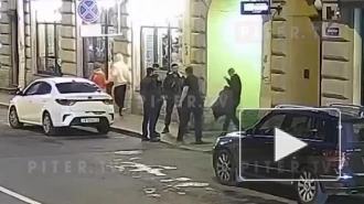 Видео: на Казанской улице произошла массовая драка