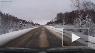 Батюшка попал в ДТП на зимней дороге.