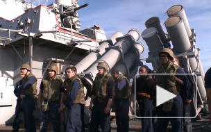 Эсминец ВМС США проследил за "морской активностью" России в Заполярье