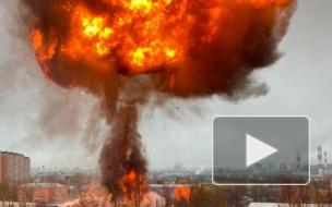 В Москве произошел пожар со взрывами в ангаре с газовыми резервуарами 