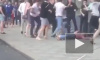 Видео из Москвы: Во время драки на Тверской погиб парень от удара в голову