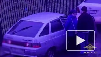 В Петербурге задержали лжебизнесменов, обманувших пенсионеров более чем на 2 млн рублей