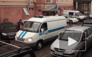 Пьяный мужчина хотел расправиться со своим соседом при помощи пистолета на проспекте Луначарского