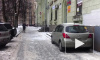 Петербуржец заснял на видео уборку сосулек и побитые авто