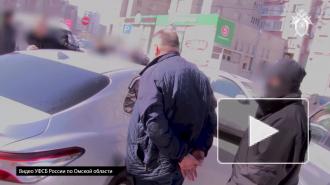 Начальника УМВД по Омску подозревают в получении взятки