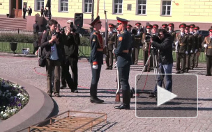 День города: возложение цветов к Медному всаднику