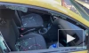 Петербургские полицейские спасли из запертой машины 2-летнего малыша