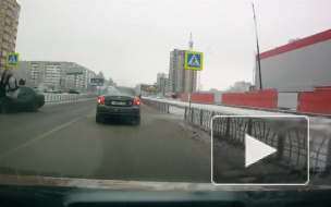 В Омске 27-летний мужчина сбил двух человек на "зебре"