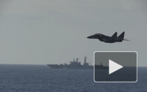Посол США указал России на американские авианосцы в Средиземном море
