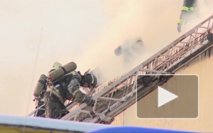 В Ломоносове ранним утром граждане спасались от пожара через окно