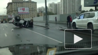 В Сеть попало видео последствий страшной аварии в Москве