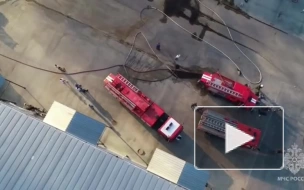 В Краснодаре ликвидировали пожар в производственном здании