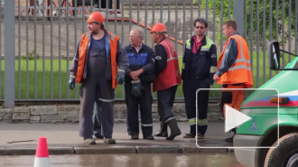 Движение по улице Решетникова восстановлено, вода из прорванной трубы больше не пребывает     