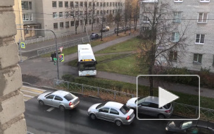 В Ломоносове ленивого водителя наказали штрафом за езду по тротуару