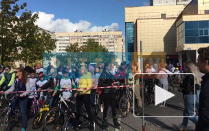 Видео: по Купчино массово проехались велосипедисты