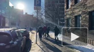 Возле Мосгорсуда начались задержания в связи с делом Навального