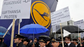 Футболисты "Уфы" застряли в Германии из-за забастовки Lufthansa