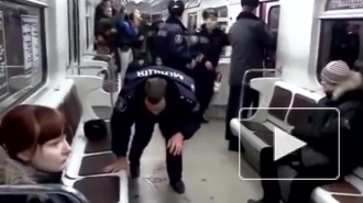 Видео жестокой драки в метро появилось в интернете