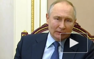Путин отметил важность работы над укреплением суверенитета России