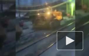 Видео: В Приамурье вагоны с углем сошли с рельсов