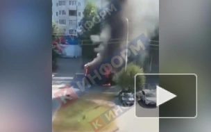 Взрыв машины дорожных рабочих в российском городе сняли на видео