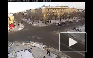 Стоял и никому не мешал.