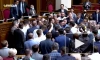 Работу парламента Украины прервали из-за потасовки депутатов