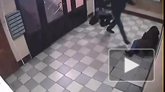 Видео избиения и ограбления петербургских пенсионерок взорвало интернет