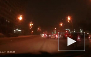 В сети опубликовали видео момента ДТП с полицеским внедорожником в Уфе