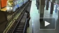 Пассажир московского метро попытался срезать путь ...