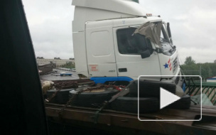  В Петербурге произошло ДТП на Невском путепроводе