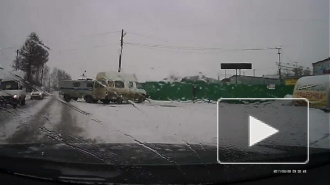 Видео из Башкирии: В Иглино полицейский УАЗ протаранил маршрутку