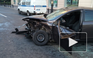 ДТП на Литейном проспекте попало на видео