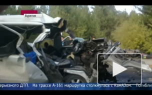 КамАЗ смял маршрутку с людьми