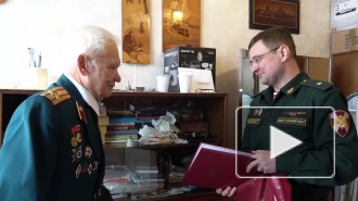 В Петербурге росгвардейцы поздравили с 95-летием ветерана Великой Отечественной войны