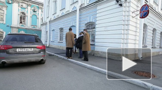 Петербургский супермен Коменданте помогает жителям в борьбе с незаконной застройкой