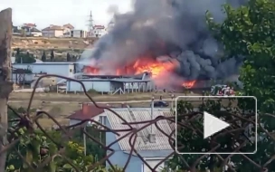 Пожарные ликвидировали возгорание на мебельном складе в Севастополе 